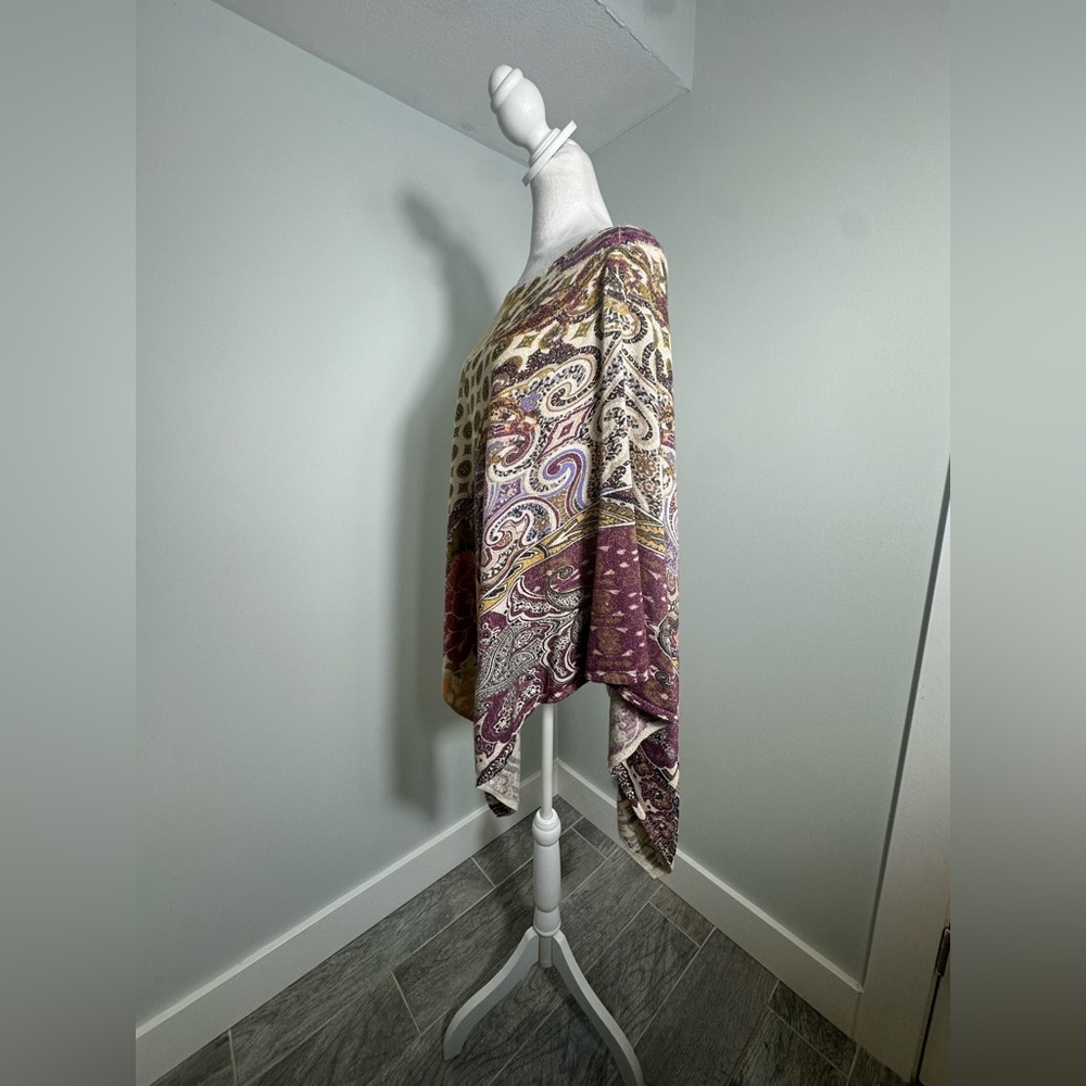 Chico’s Medallion Floral Paisley Poncho Lightweight Knit size L/XL - Picture 6 of 14